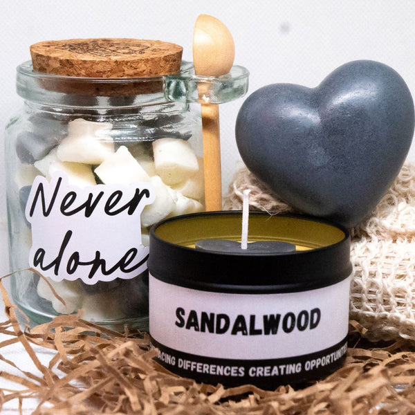 'Never Alone' Sandalwood Gift Set