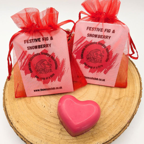 Soap Favours - Festive Fig & Snowberry Small Heart
